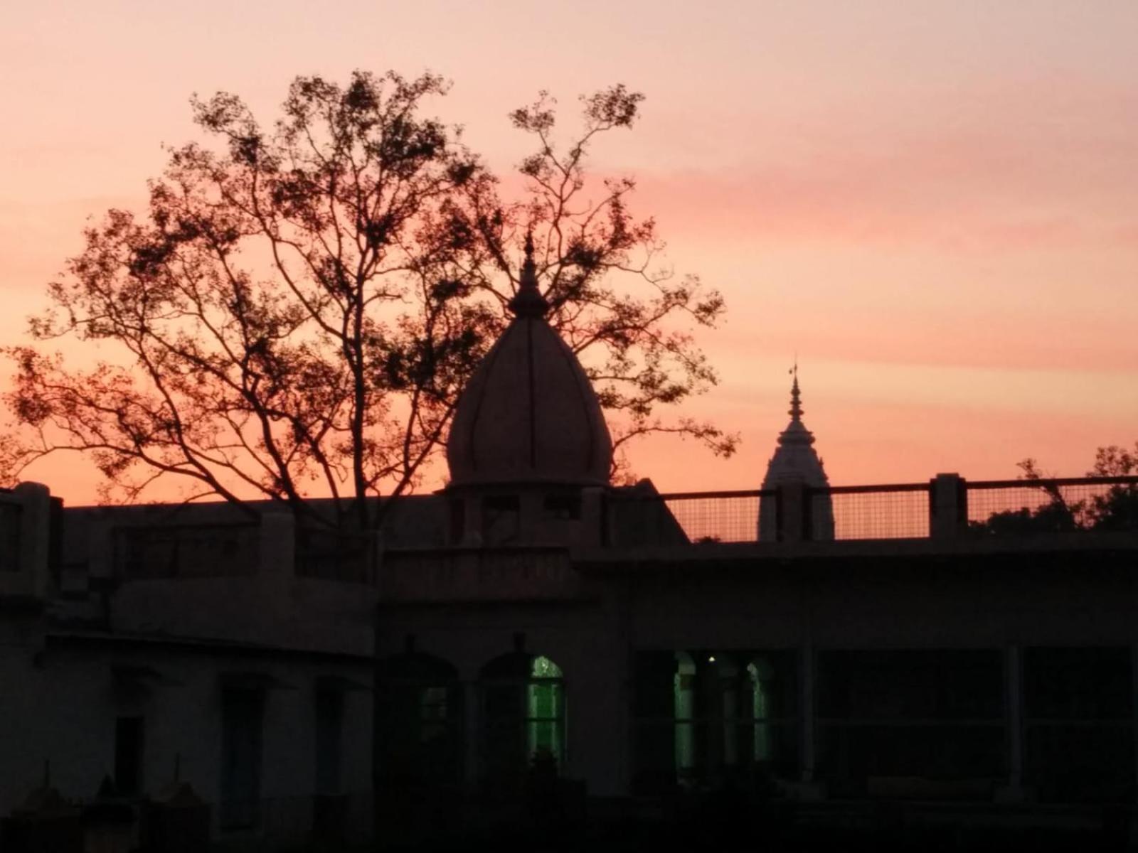 Hotel Shree Krishna Bhakti Ashram à Vrindāvan Extérieur photo