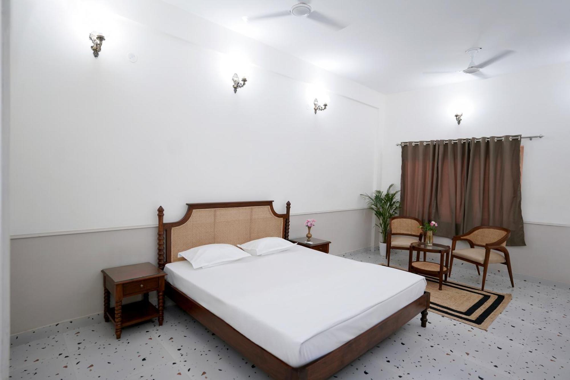 Hotel Shree Krishna Bhakti Ashram à Vrindāvan Extérieur photo